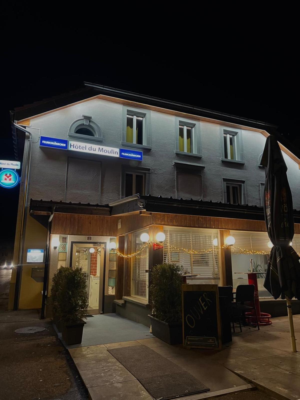 Hotel Restaurant Du Moulin Fleurier Kültér fotó